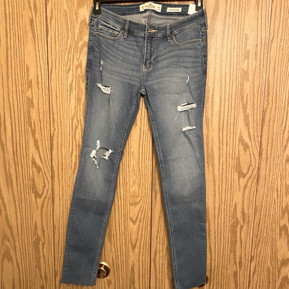 Hollister Women’s 9R Low-rise Super Skinny Stretch Jeans NWT